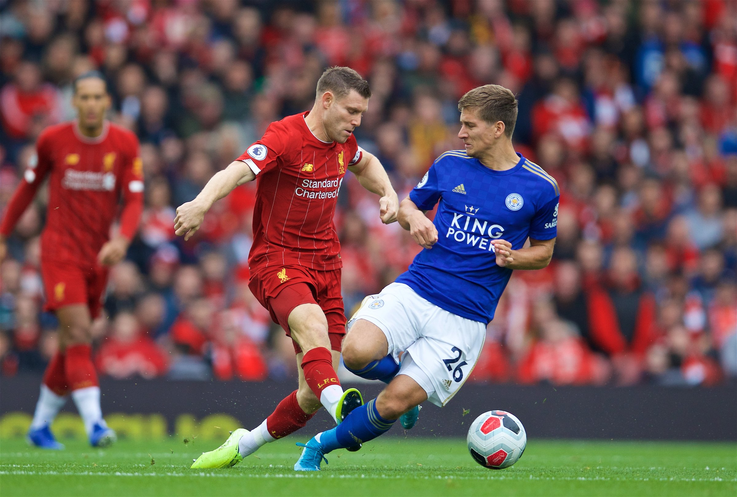 昂首迈向更 昂首迈向更