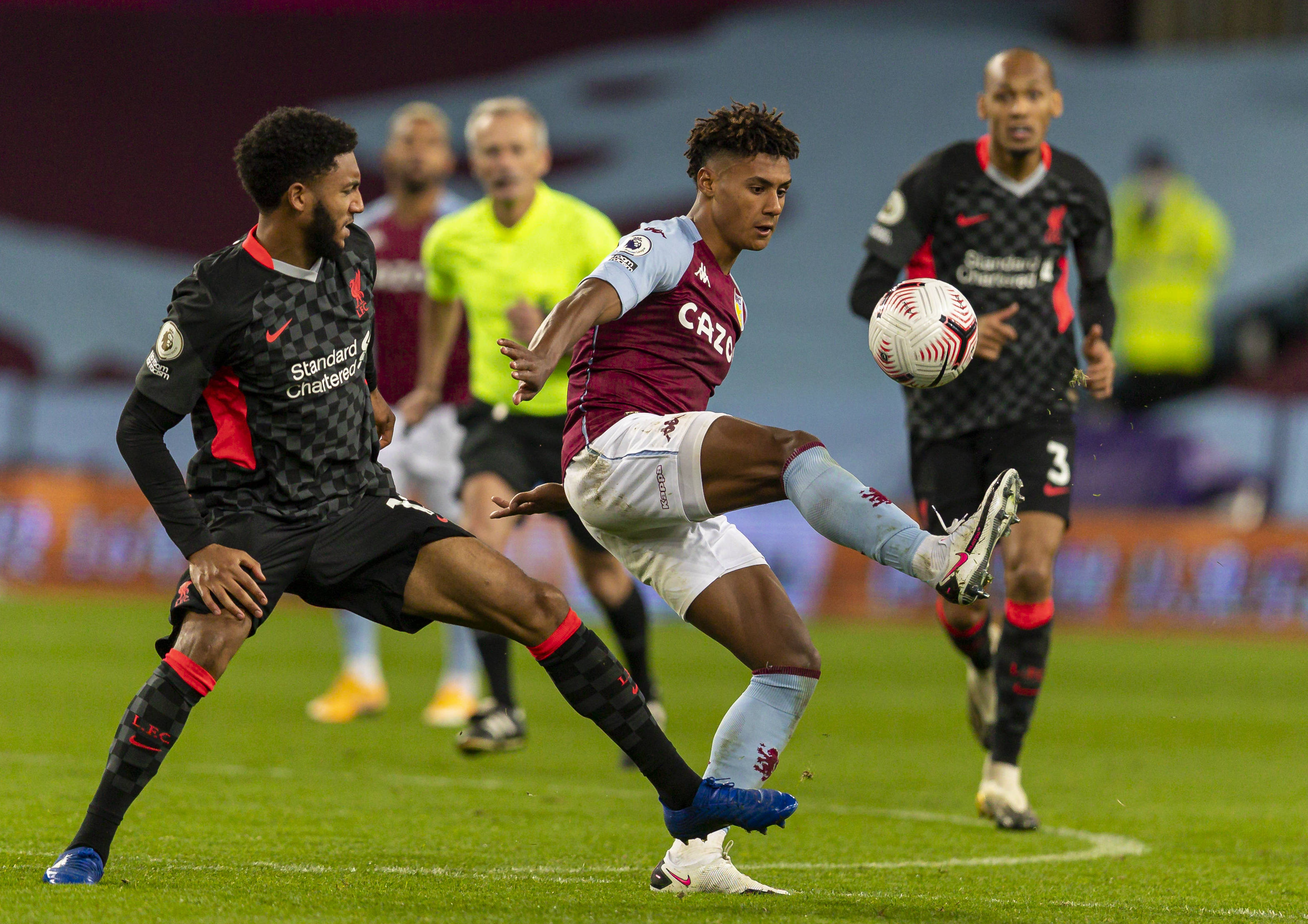 破对方防线 破对方防线