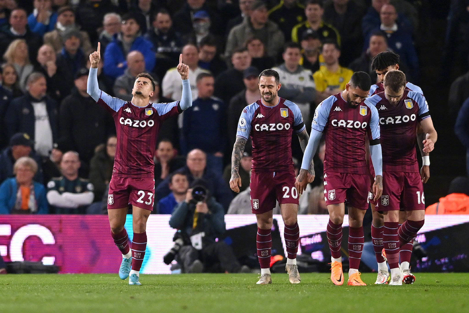 受足球的魅 受足球的魅